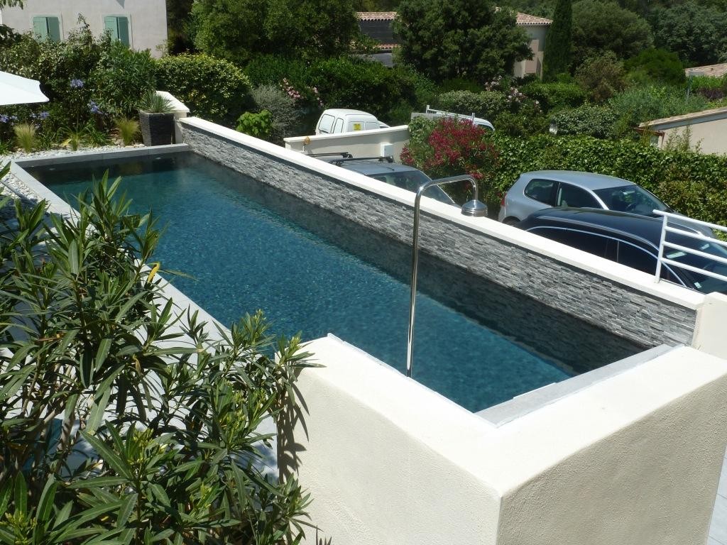 piscine douche